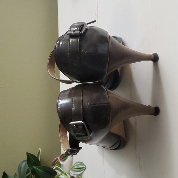 Chloé | Dark Olive Green Patent Leather Peep-toe Heels Sz 37 - Picture 10 of 15